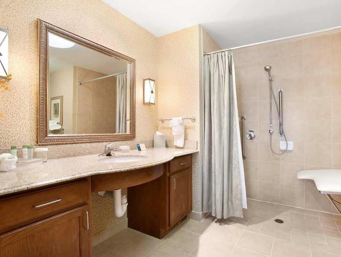 Hotel Homewood By Hilton Long Island-melville Plainview